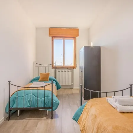 The Purple House Between And The Ferrari Museum * Modena