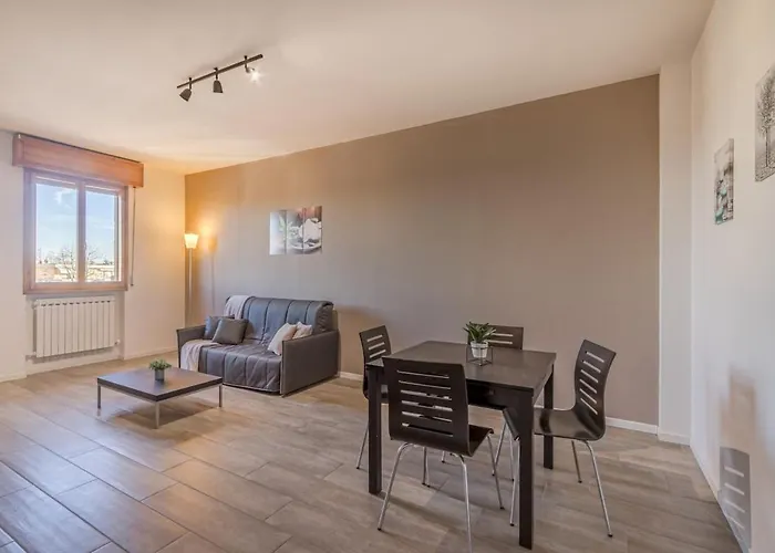 公寓 The Purple House Between And The Ferrari Museum *